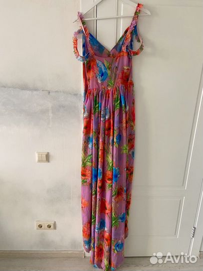 Платье вечернее со шлейфом дизайнерское