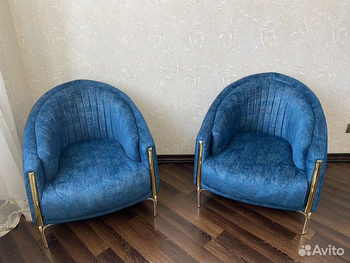 Диван и 2 кресла