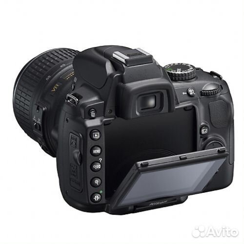 Цифровая зеркальная фотокамера Nikon 5000 D