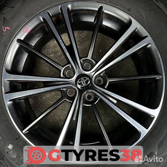 Toyota R17 5x100 7JJ ET48 (16D40304)