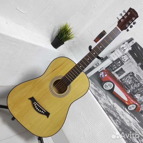 Гитара новая