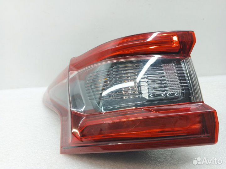 Фонарь задний левый Nissan Qashqai J11 1.2 HRA2DDT