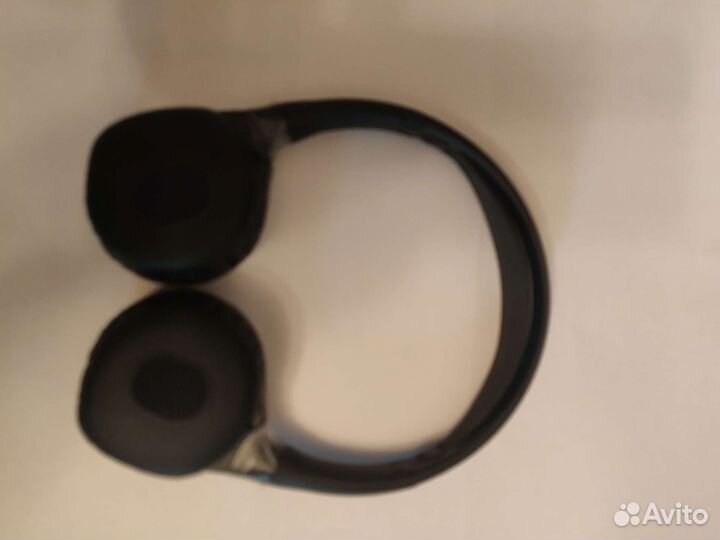 Беспроводные наушники Range Rover