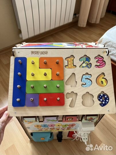 Бизиборд домик детский