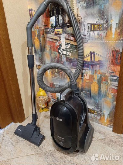 Пылесос LG