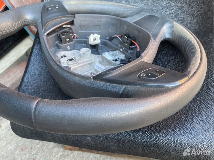 Руль renault logan 2/duster кожа, круиз