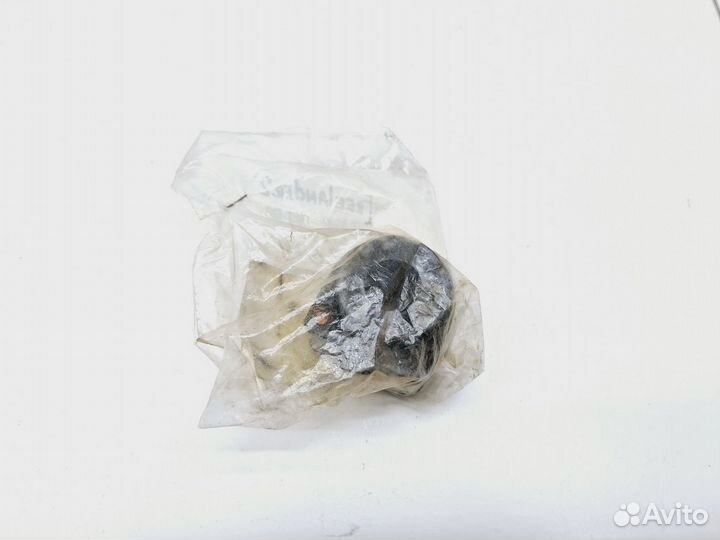 Втулка переднего стабилизатора Land Rover Freelan