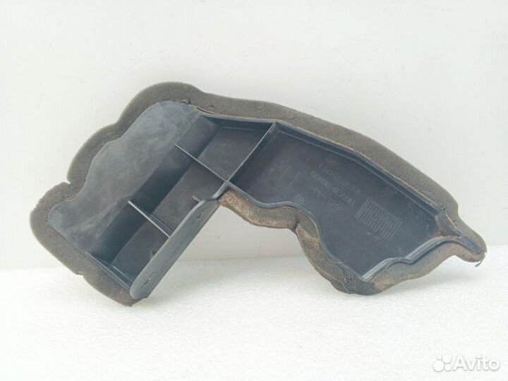 Накладка крыла передняя правая Nissan Qashqai J11