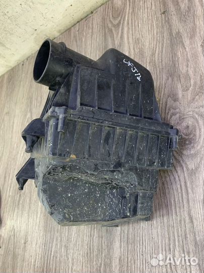 Корпус воздушного фильтра Ford Mondeo qjbb