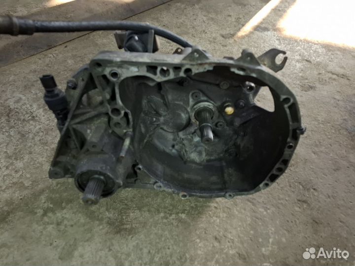 МКПП renault logan