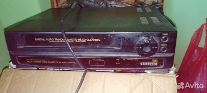 Видеомагнитофон