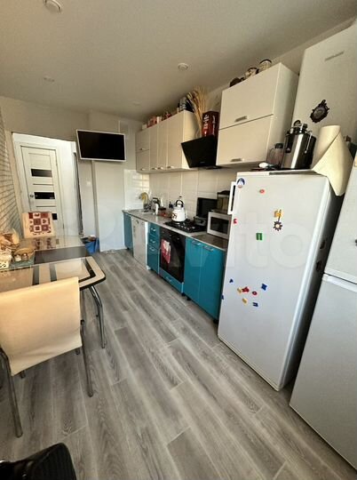 3-к. квартира, 80 м², 8/10 эт.