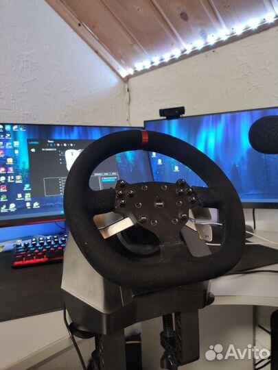 Игровой руль 900 градусов с педалями