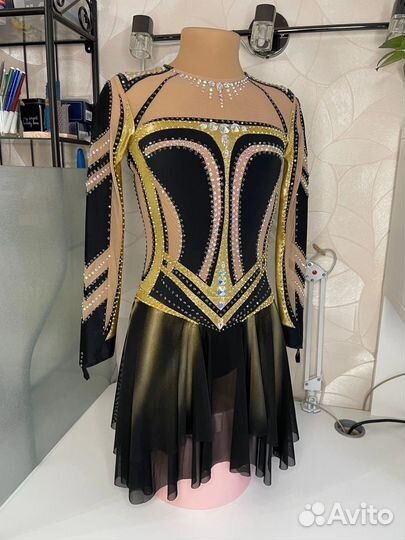 Пошив платьев для фигурного катания