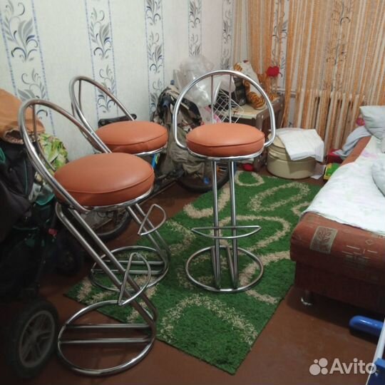 Барные стулья 3 шт