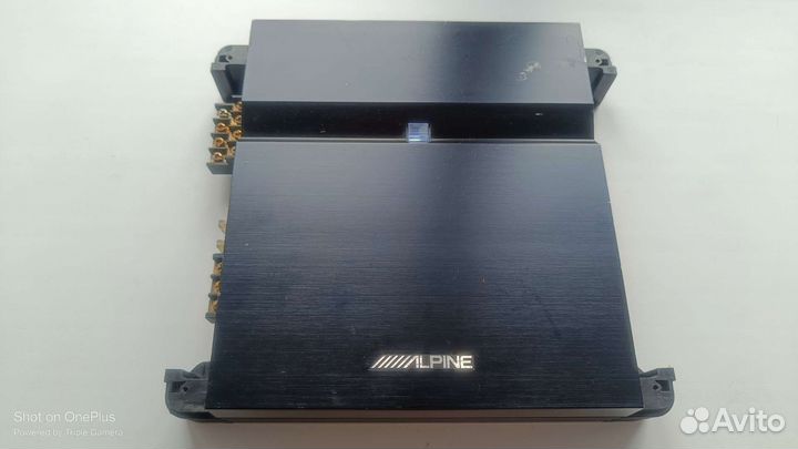 Автомобильный усилитель 4 канала Alpine PMX F640