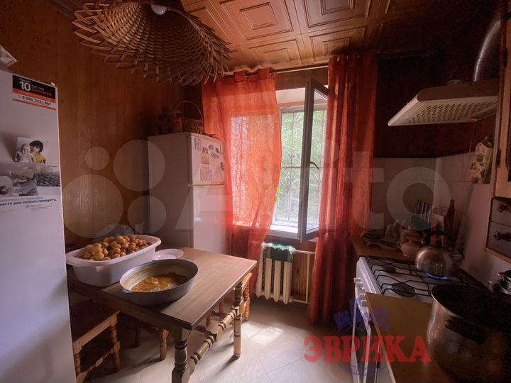 2-к. квартира, 50 м², 1/5 эт.