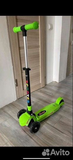 Самокат детский трехколесный светящиеся колеса