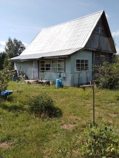 Дом 31,6 м² на участке 10 сот.