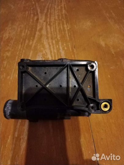 Выпускной патрубок системы охлаждения