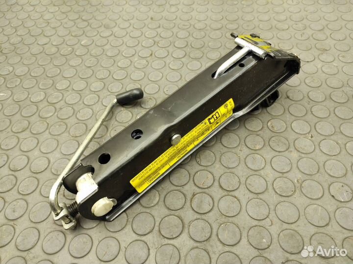 Домкрат Volkswagen Passat Cc B6 cdaa 1.8 TSI 2013