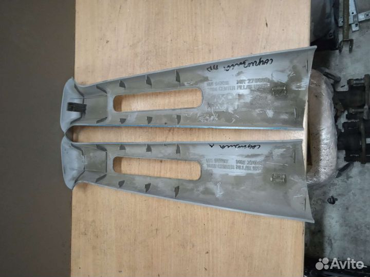 Накладка центральной стойки L\R Mitsubishi carisma