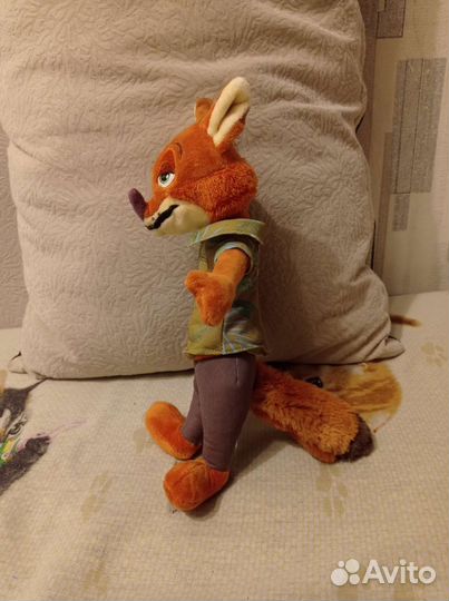 Плюшевый лис