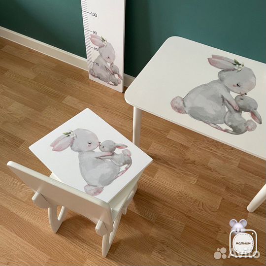 Детский стол и стульчик новый зайчик