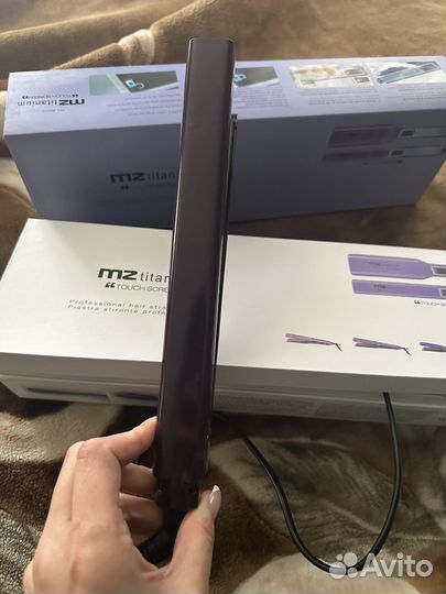 Утюжок титановый