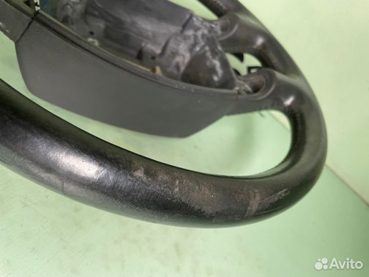 Руль Volkswagen Touareg 7L дорест. 2.5D BAC 2005