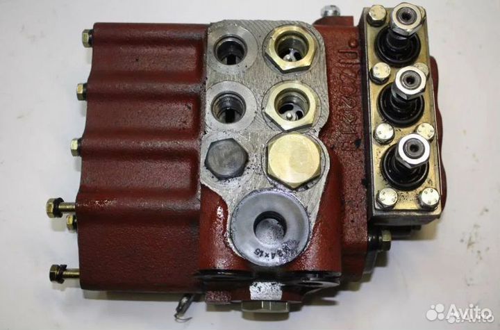 Гидрораспределитель Р 80 3\4 222 с гидрозамком мтз