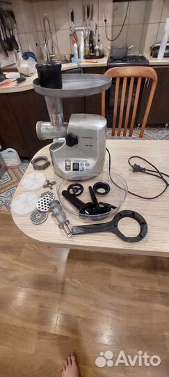 Электромясорубка Kenwood бу
