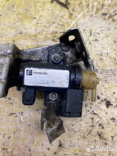 Клапан Bmw 7-Series F01 N63B44 2008