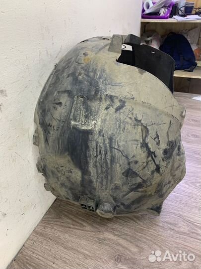 Подкрылок передний левый Opel Astra H