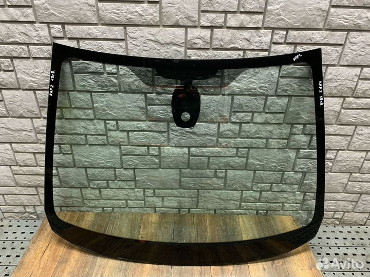 Renault Kaptur Стекло лобовое (ветровое)