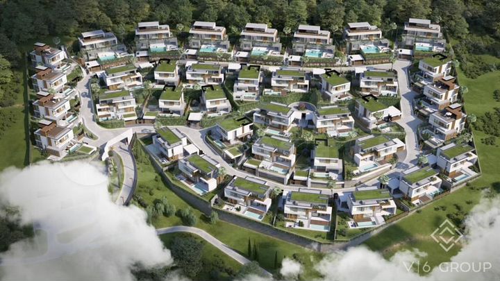 Коттедж 235 м² на участке 6,3 сот.