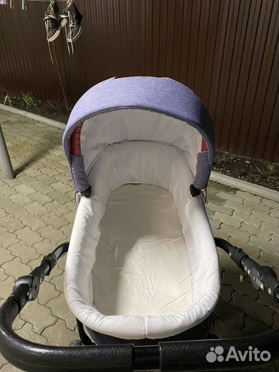 Прогулочная коляска 2 в 1