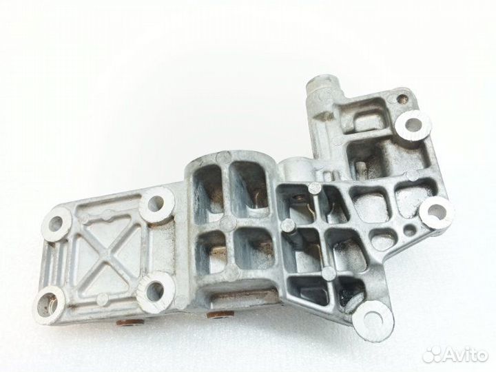 Кронштейн генератора Mitsubishi Outlander GF 2013