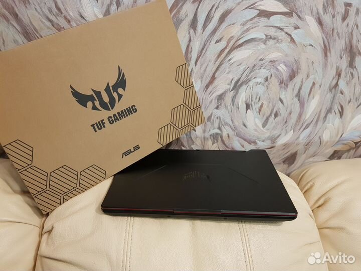 Asus Core i5-10300 /24озу /GTX1650 /1000Gb SSD