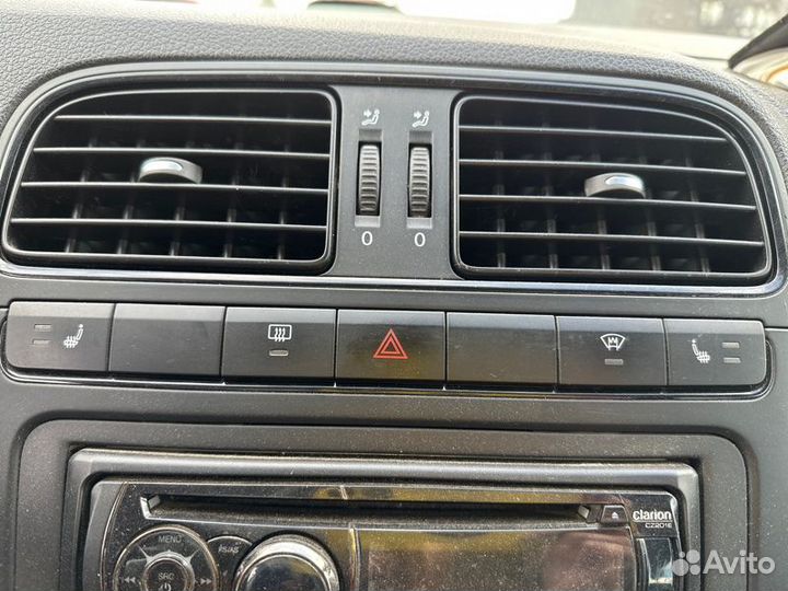 Блок кнопок Volkswagen Polo седан 1.6 CFN 2011