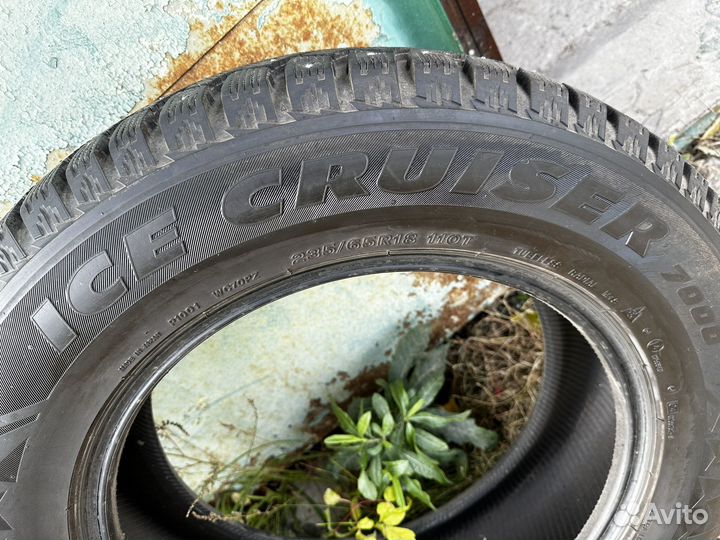 Bridgestone Ice Cruiser 7000 235/65 R18