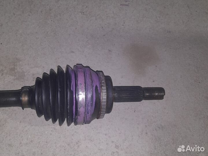 Привод левый Toyota Camry 50-55 2л 6AR-FSE