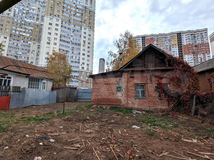 Дом 46 м² на участке 5,4 сот.