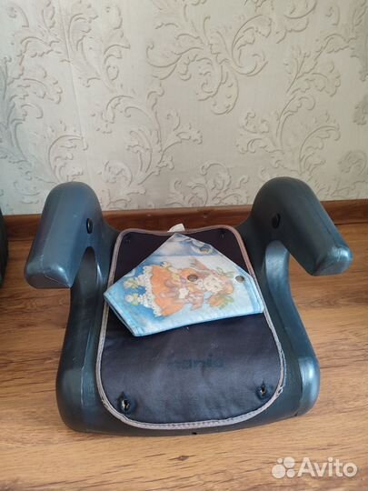 Автокресло бустер