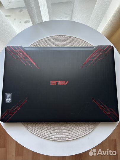 Asus gaming fx570ud