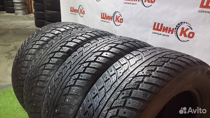 Kumho I'Zen RV Stud KC16 225/60 R17