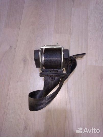 Ремень безопасности задний Renault fluence Лев