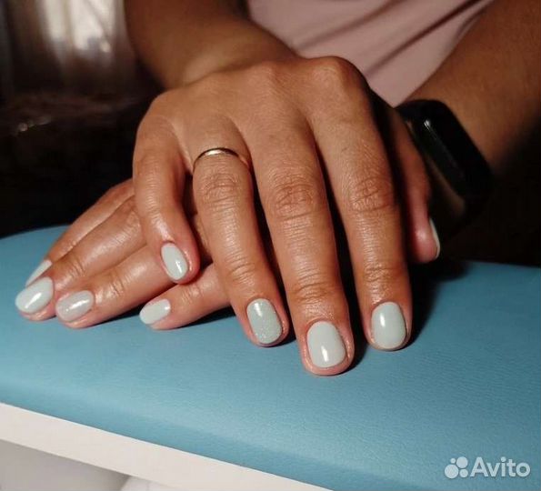 Маникюр и педикюр