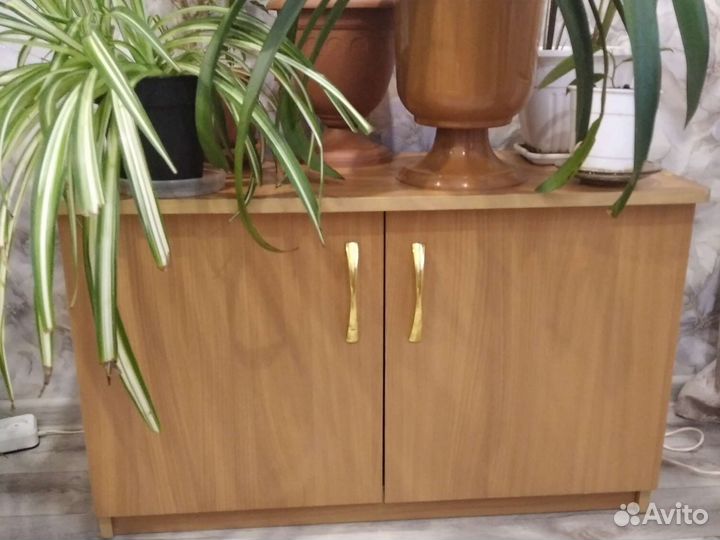 Тумба под телевизор