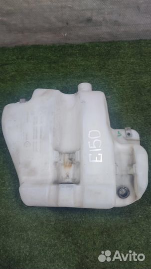 Бачок омывателя Peugeot Expert 2010